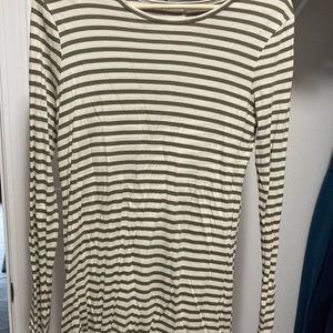 Banana Republic Sunday Sunday soft cotton blend shirt.